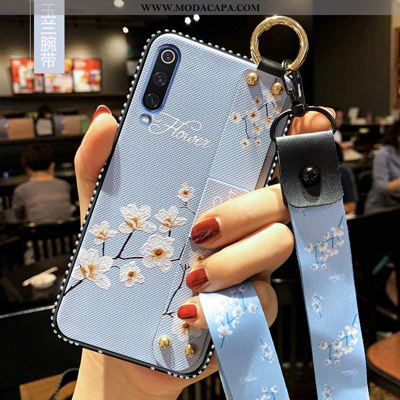 Capa Samsung Galaxy A70s Soft Cases Silicone Pequena Cordao Branco Completa Barato