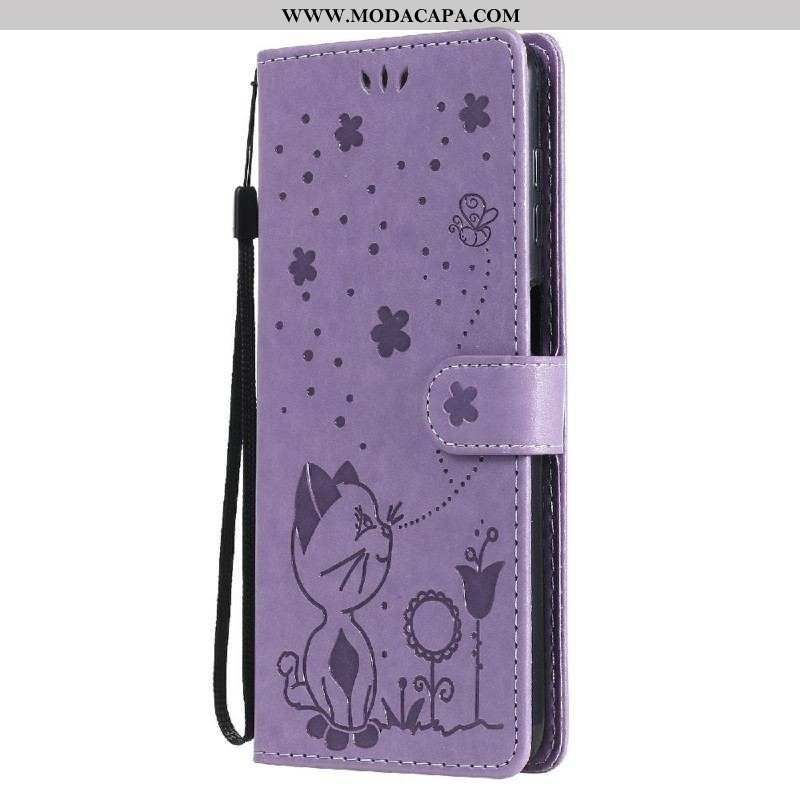 Capa Flip Para Samsung Galaxy M12 / A12 De Cordão Gato E Abelha Com Cordão